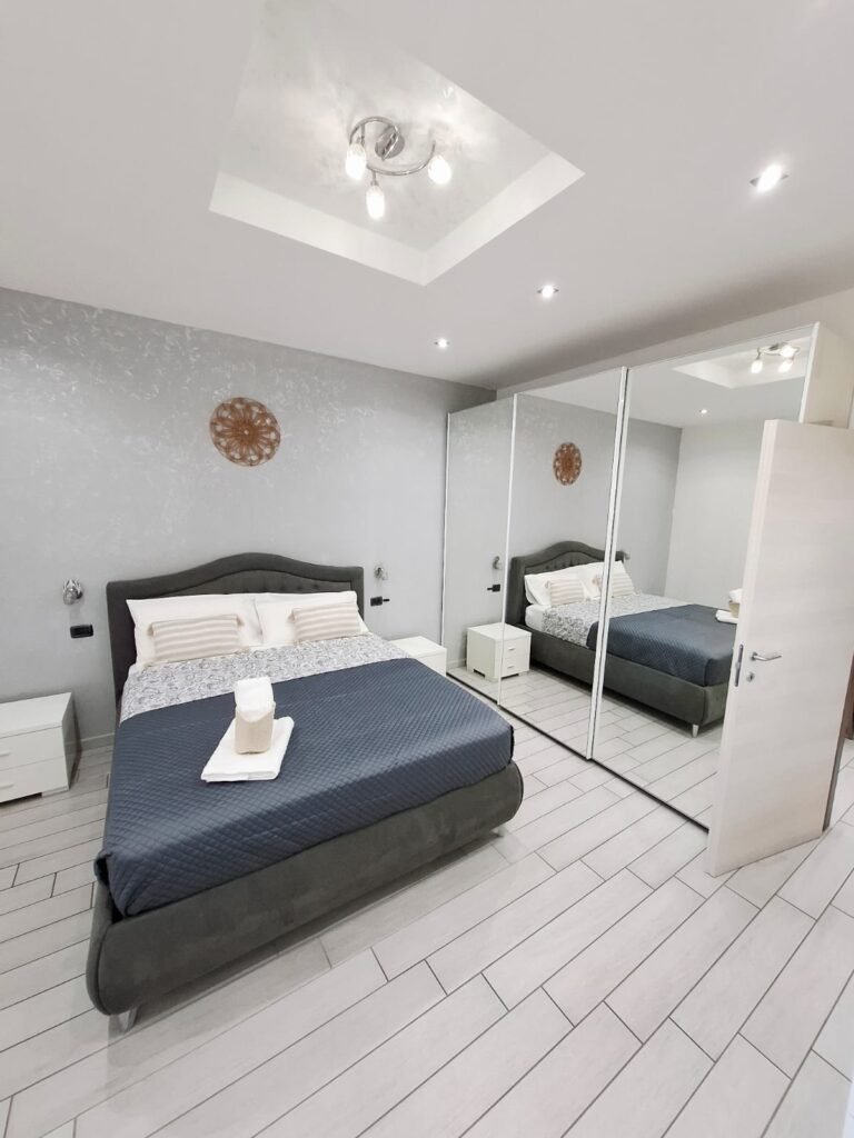 WhatsApp Image 2025-12-10 at 09.34.47 (1)