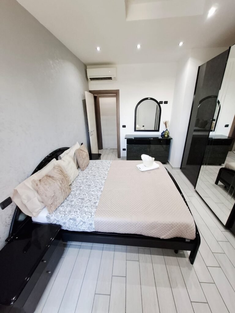 WhatsApp Image 2025-12-10 at 09.34.48 (2)