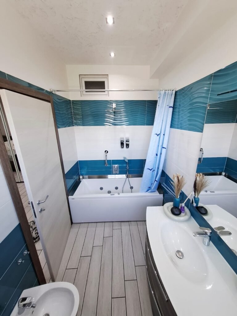 WhatsApp Image 2025-12-10 at 09.34.48 (3)