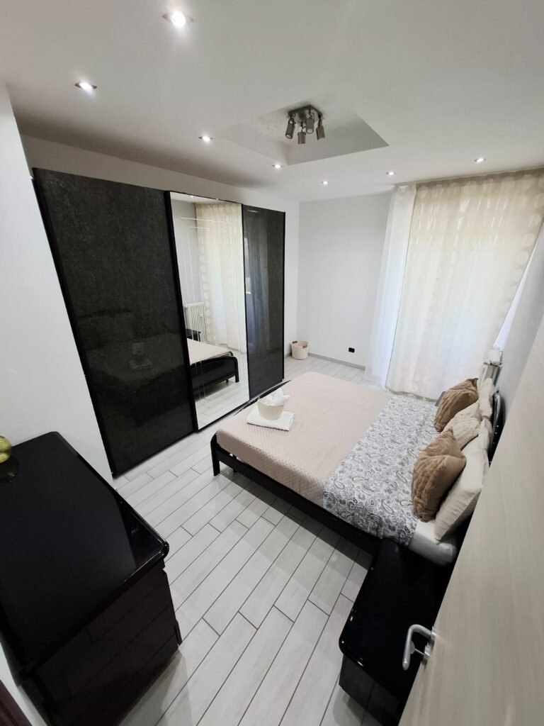 WhatsApp Image 2025-12-10 at 09.34.49 (4)